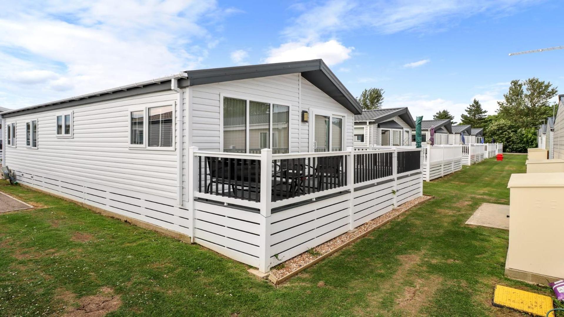 33 Beach Retreat Lodge Pevensey Bay Holiday Park ภายนอก รูปภาพ