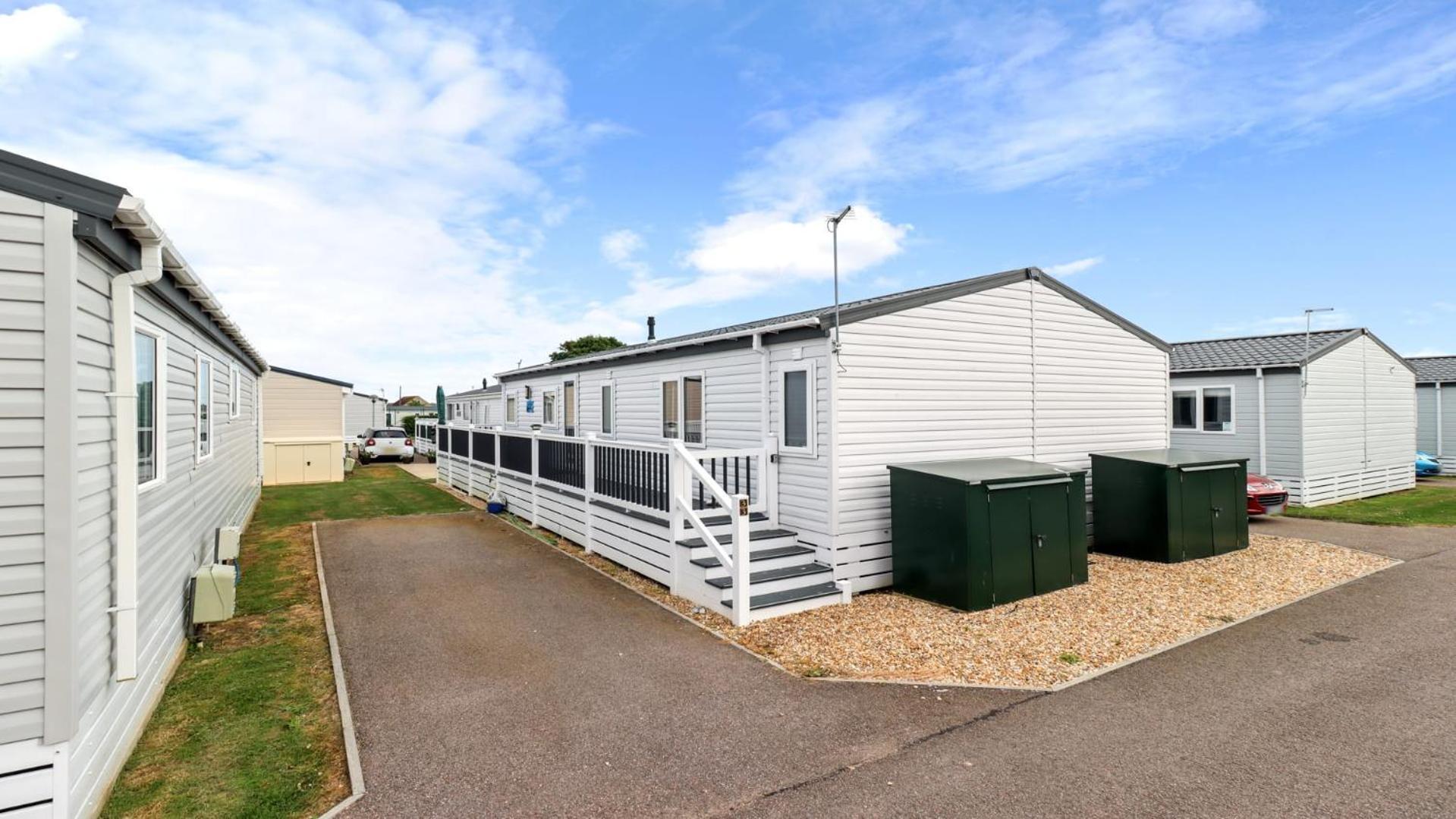 33 Beach Retreat Lodge Pevensey Bay Holiday Park ภายนอก รูปภาพ