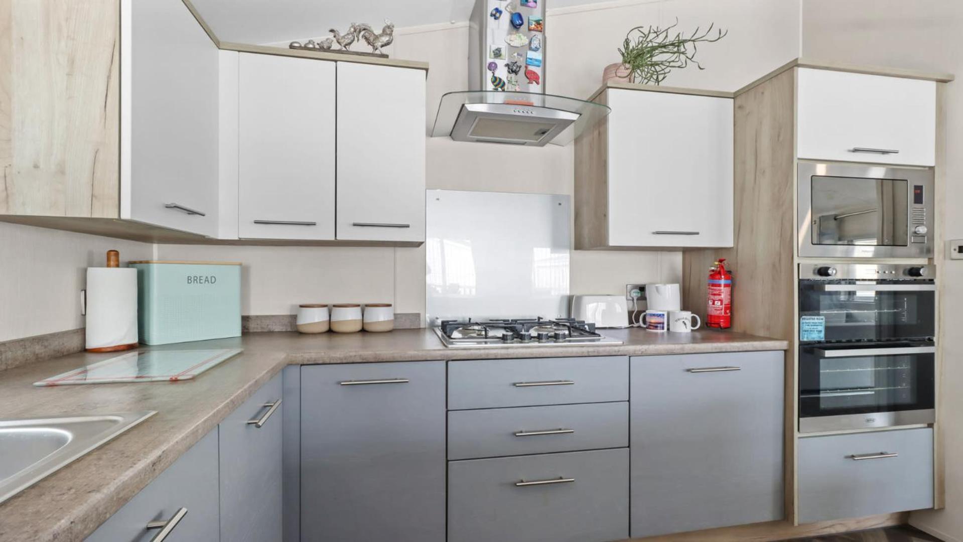33 Beach Retreat Lodge Pevensey Bay Holiday Park ภายนอก รูปภาพ