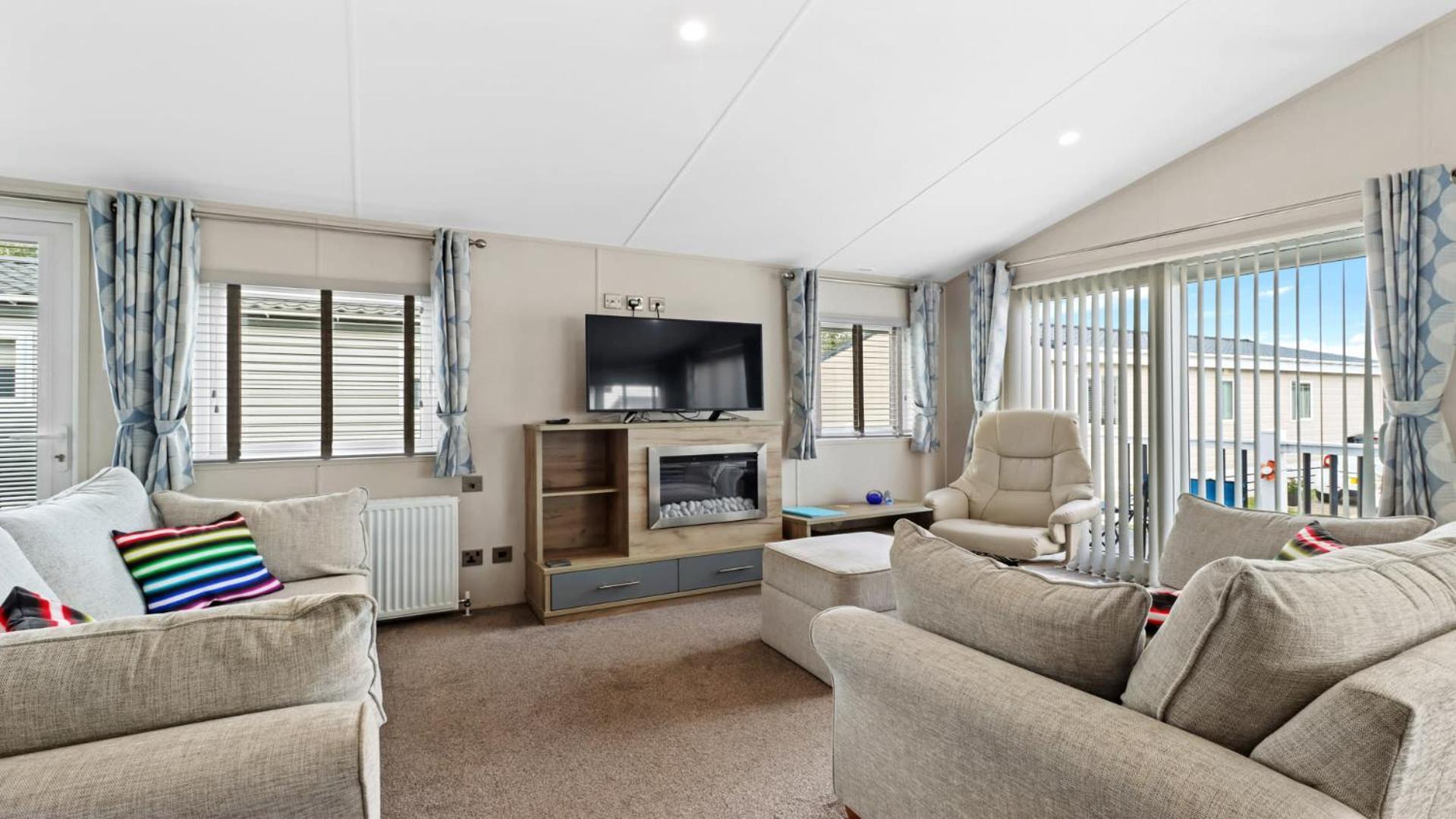 33 Beach Retreat Lodge Pevensey Bay Holiday Park ภายนอก รูปภาพ