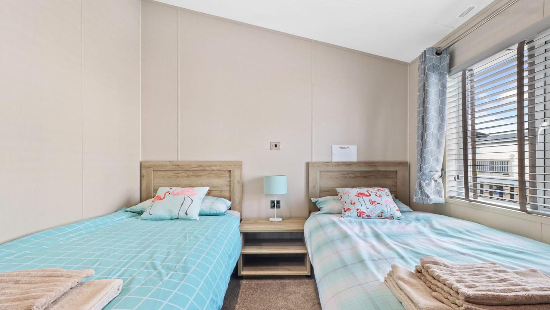 33 Beach Retreat Lodge Pevensey Bay Holiday Park ภายนอก รูปภาพ